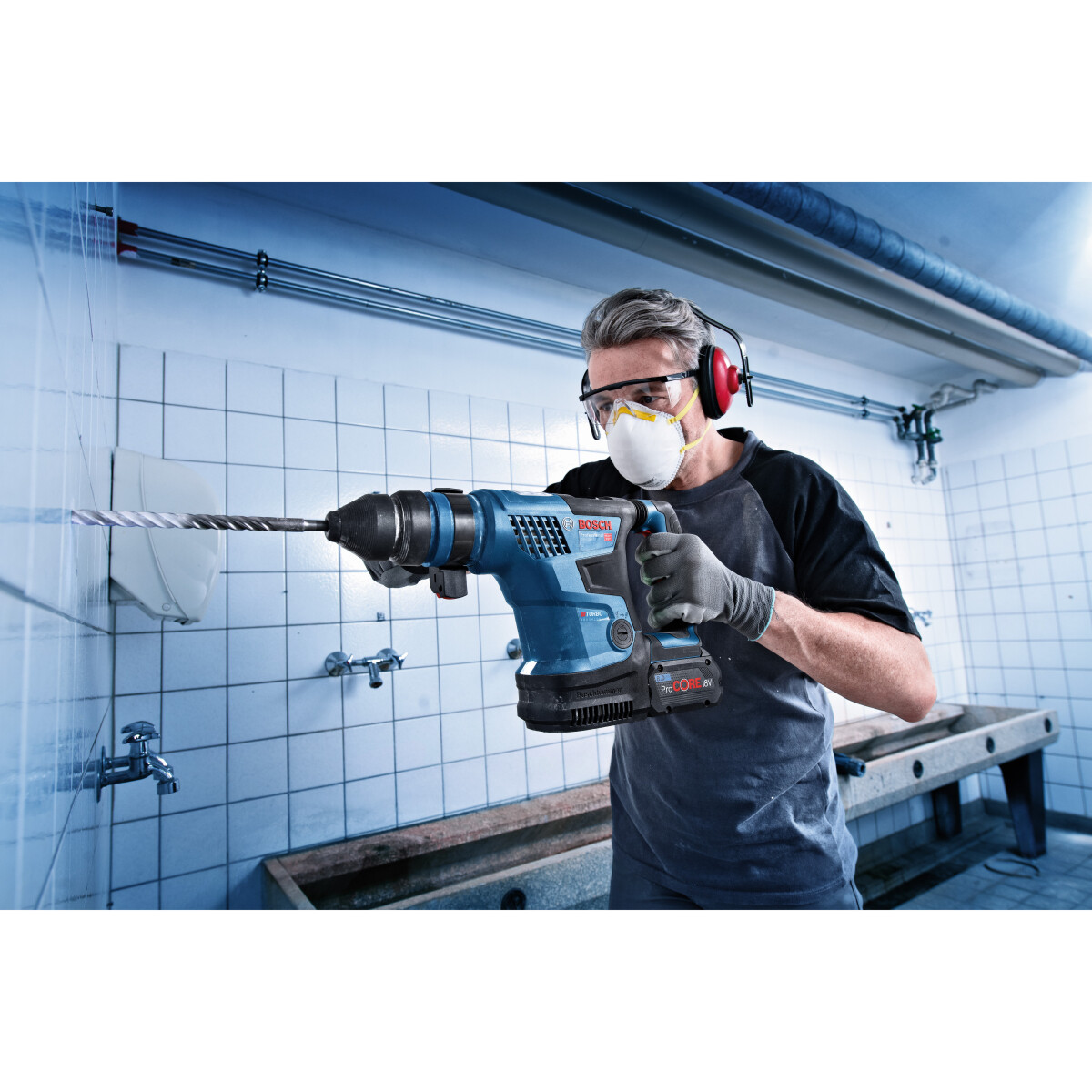 Bosch GBH18V-34CFKit 18V BITURBO Brushless SDS+ Hammer Drill with 2x 8 ...