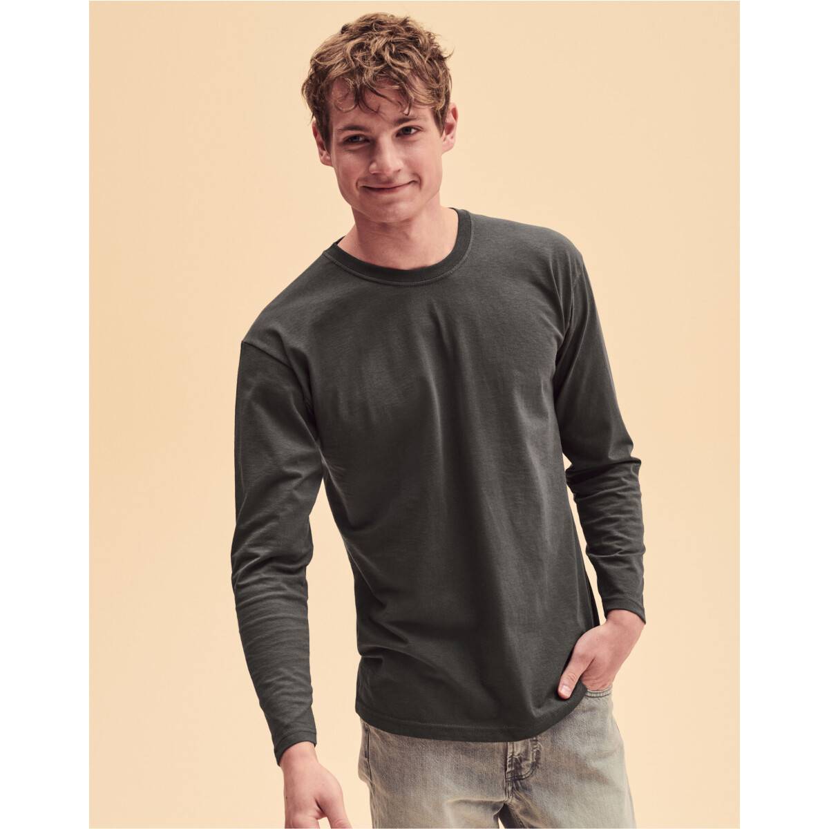 Fruit Of The Loom 61038 Mens Valueweight Long Sleeve T-Shirt - 3XL - 5XL  from Lawson HIS